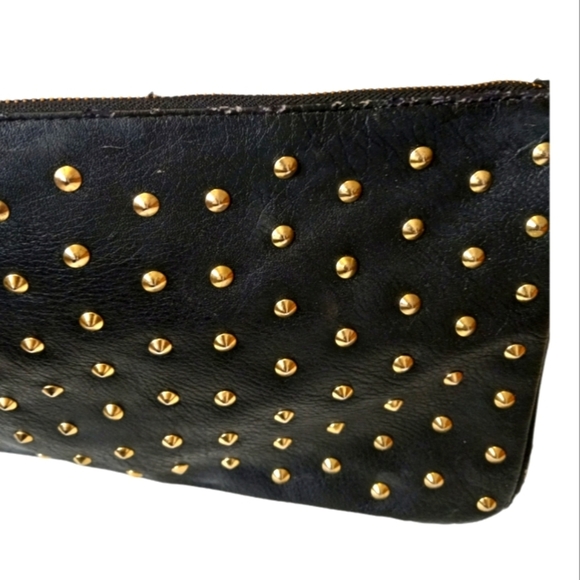 Express purse crossbody black vintage gold studded chain and leather strap. - Picture 6 of 10